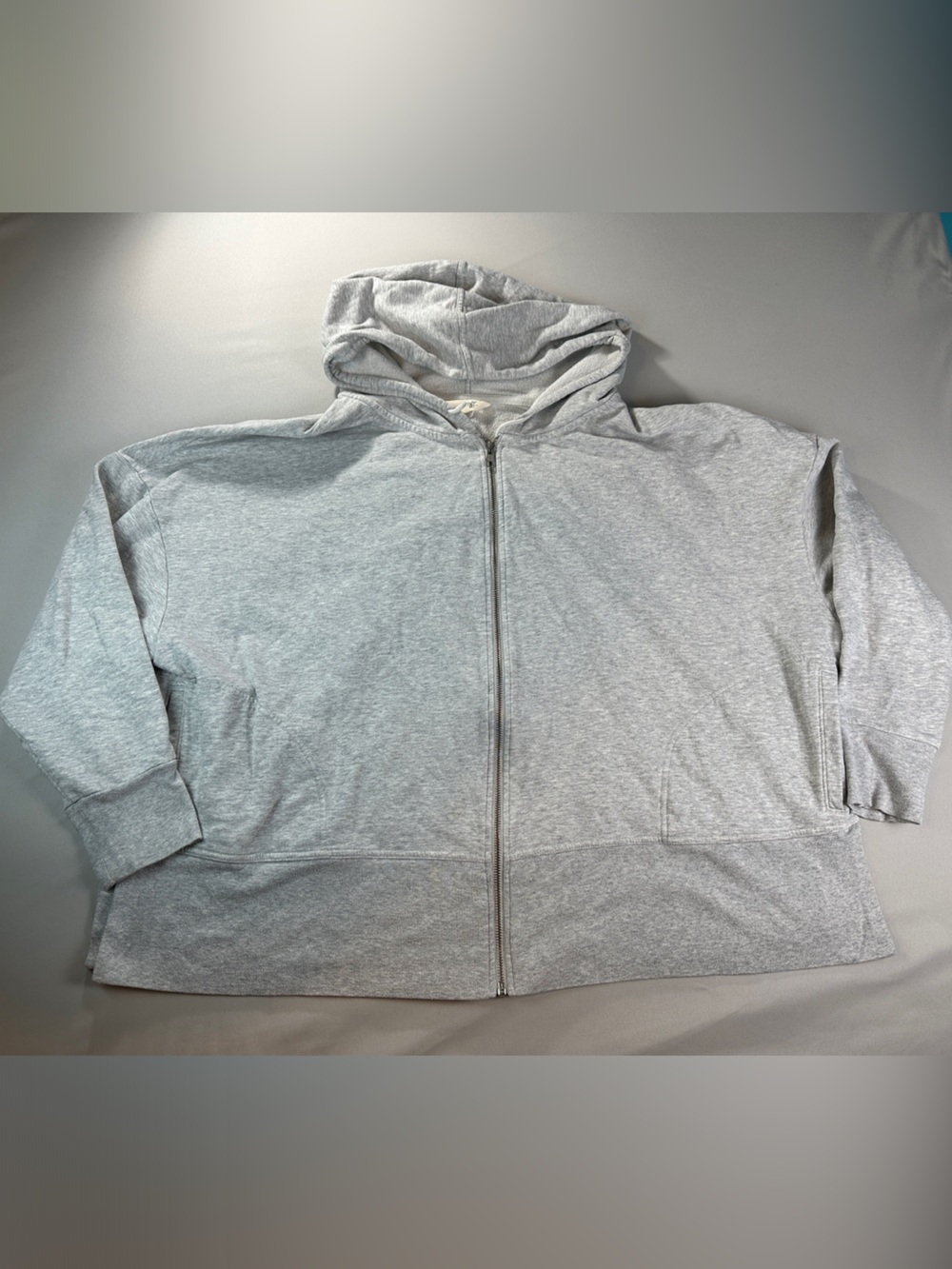 Terra & Sky Light Gray Hoodie XXL Crop Full-Zip Sweatshirt
